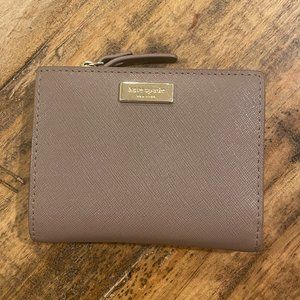 Kate Spade Small Leather bi-fold Wallet